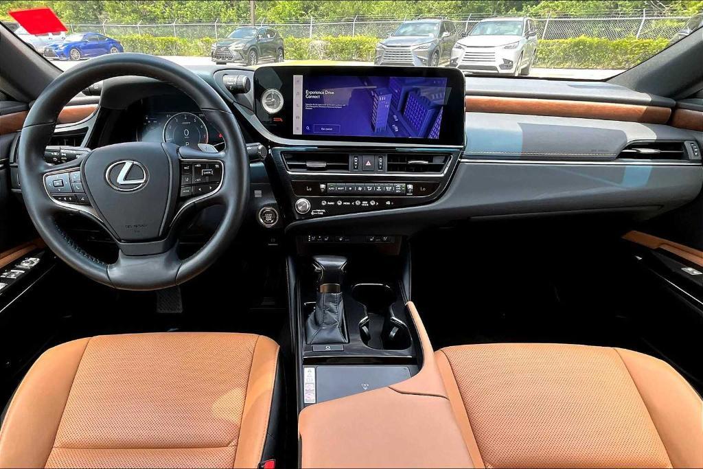 used 2023 Lexus ES 250 car, priced at $36,995