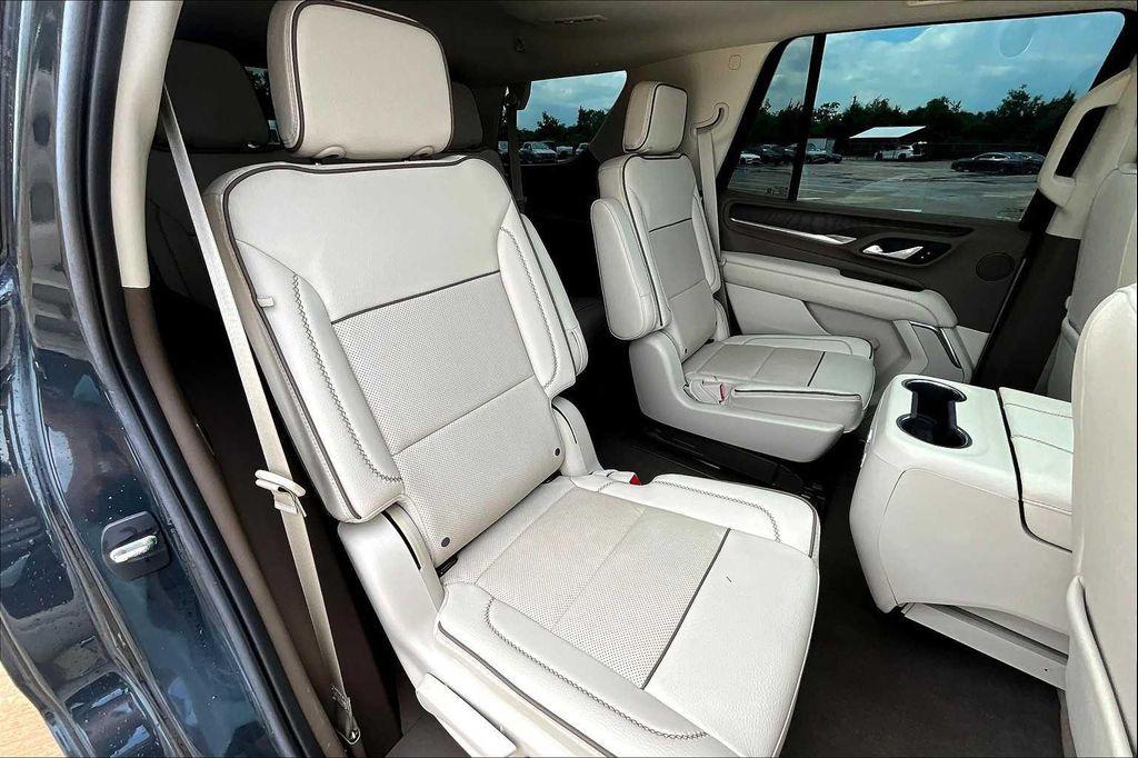 used 2022 GMC Yukon car, priced at $57,995