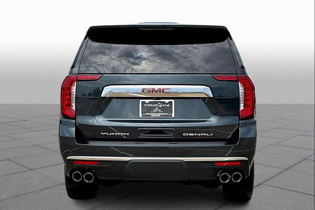 used 2022 GMC Yukon car, priced at $57,995