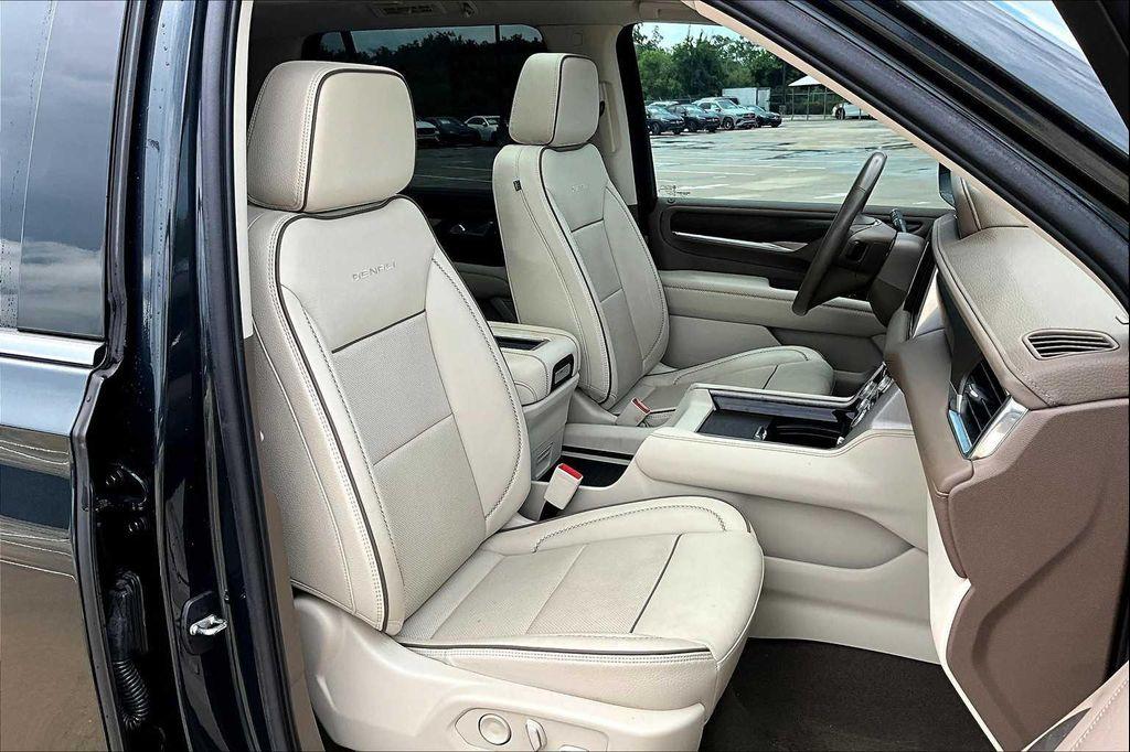 used 2022 GMC Yukon car, priced at $57,995