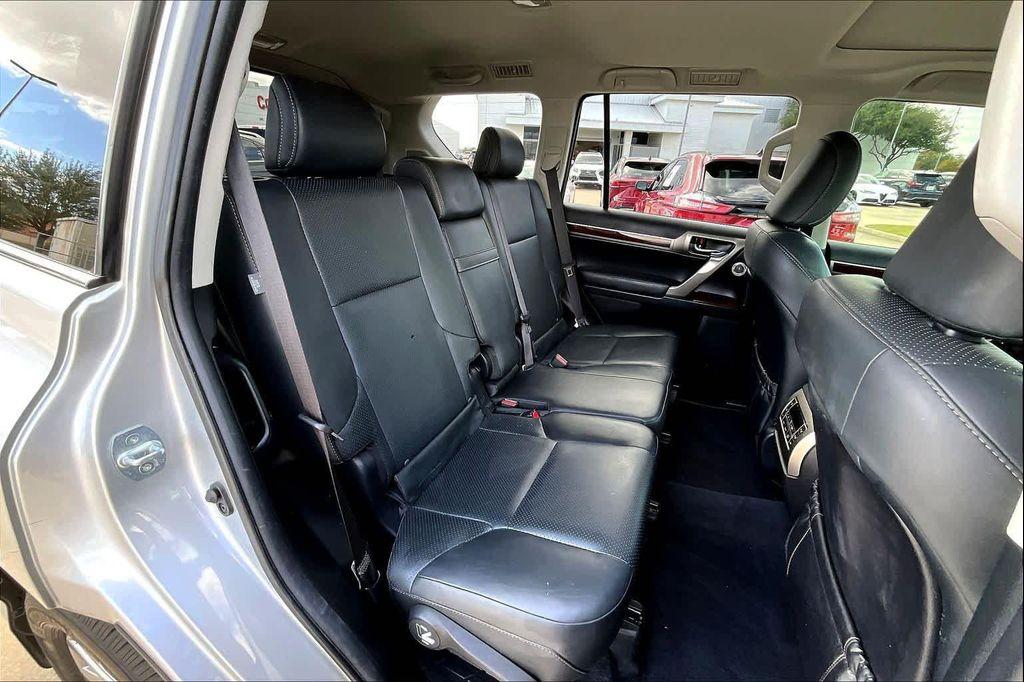 used 2019 Lexus GX 460 car, priced at $28,995