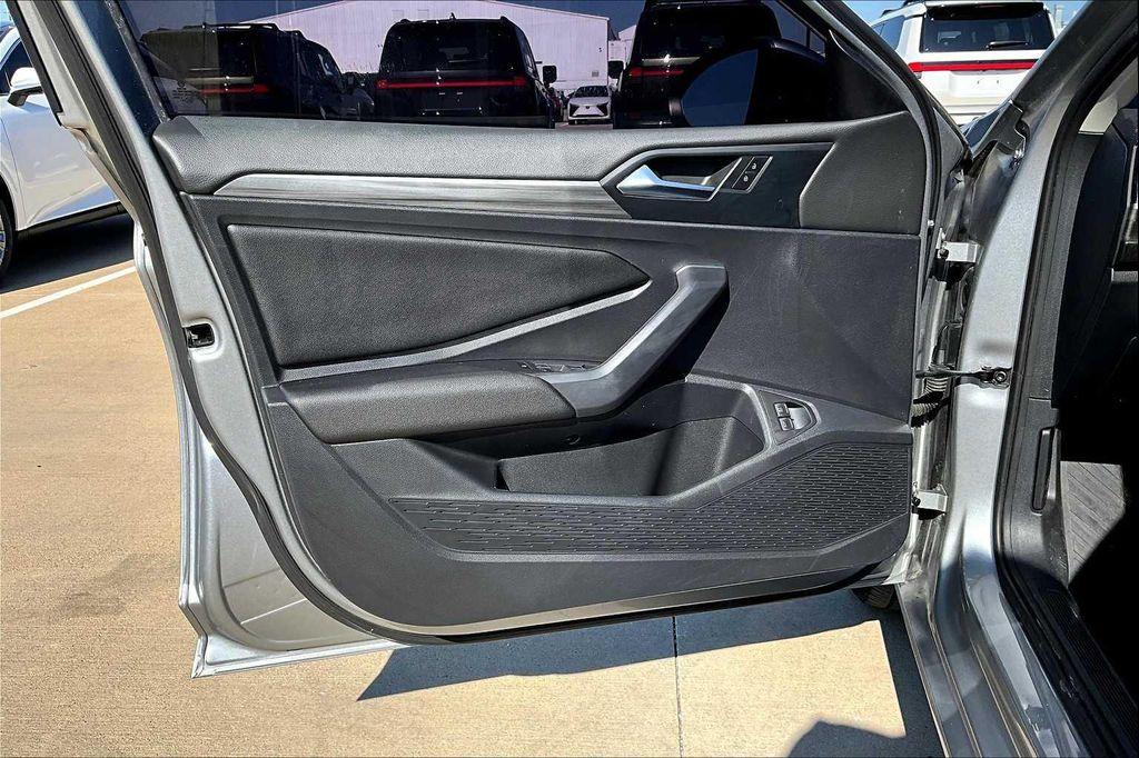 used 2021 Volkswagen Jetta car, priced at $17,995