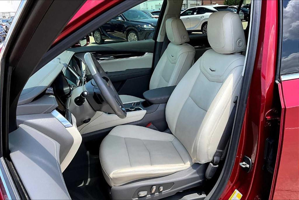 used 2020 Cadillac XT6 car, priced at $26,495