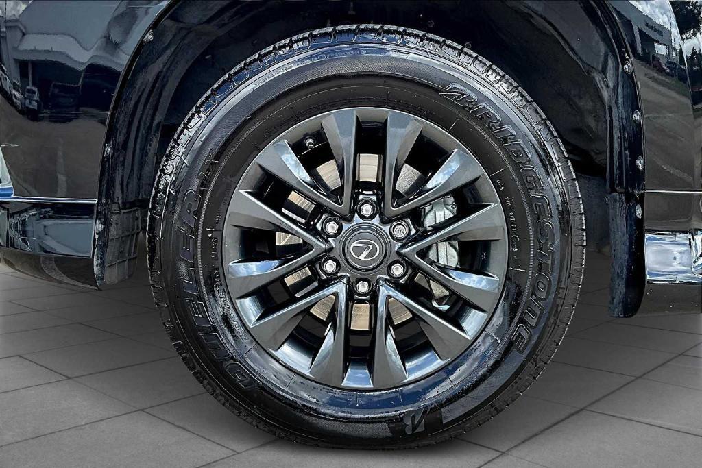 used 2022 Lexus GX 460 car, priced at $46,495