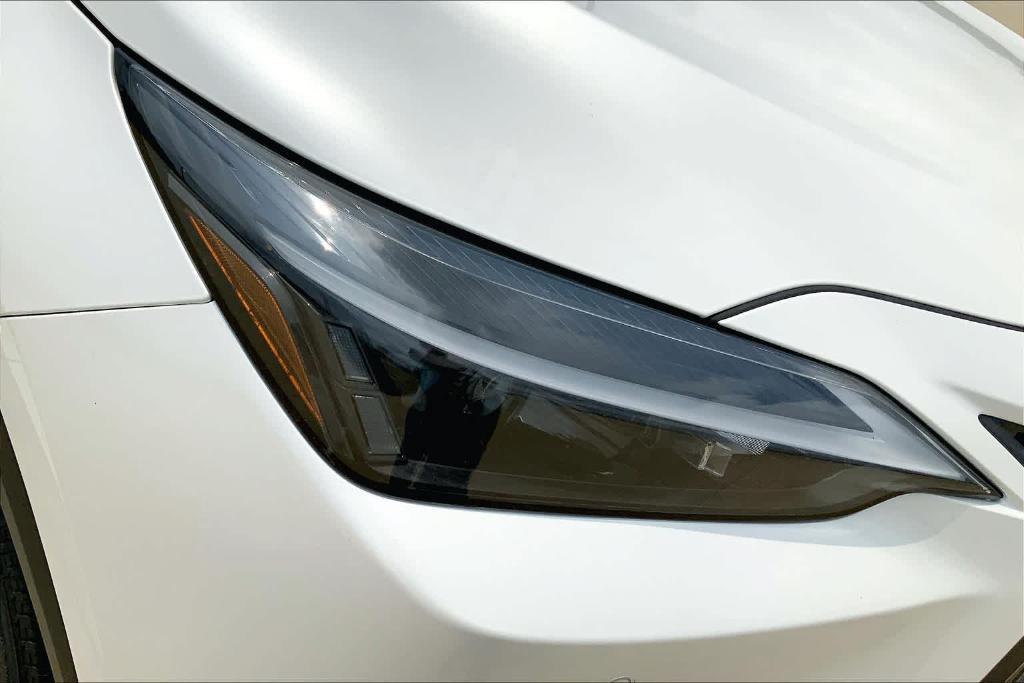 new 2025 Lexus NX 250 car, priced at $46,139