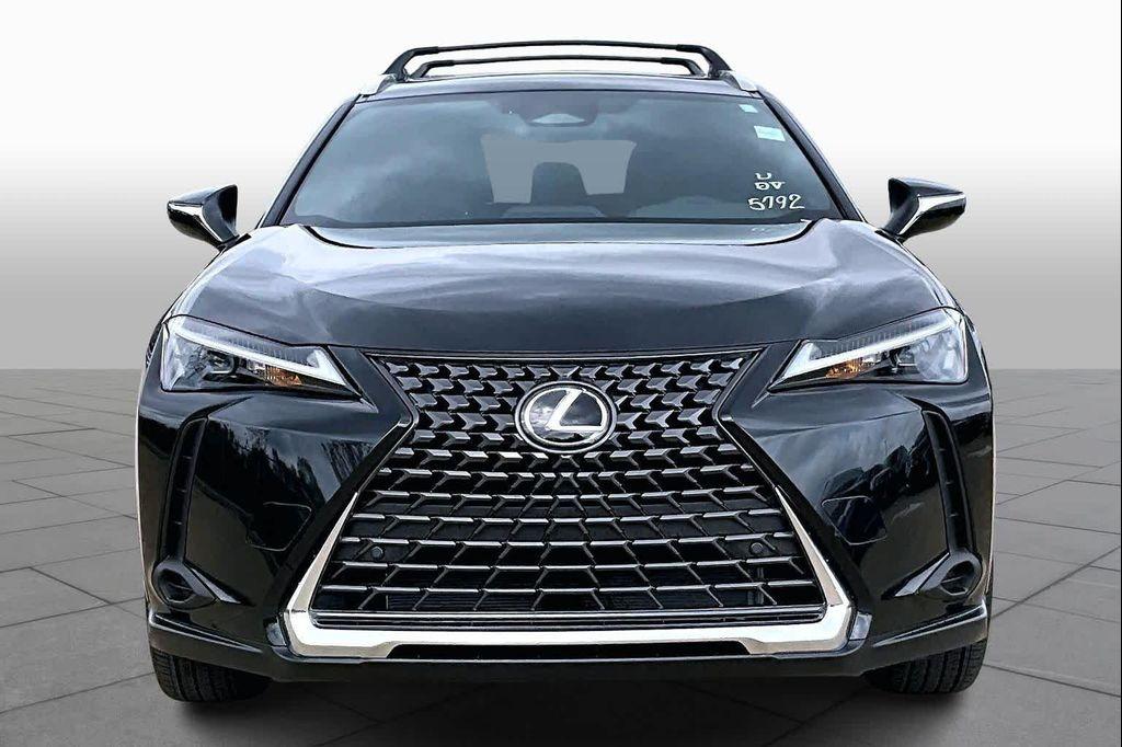 new 2025 Lexus UX 300h car, priced at $43,514