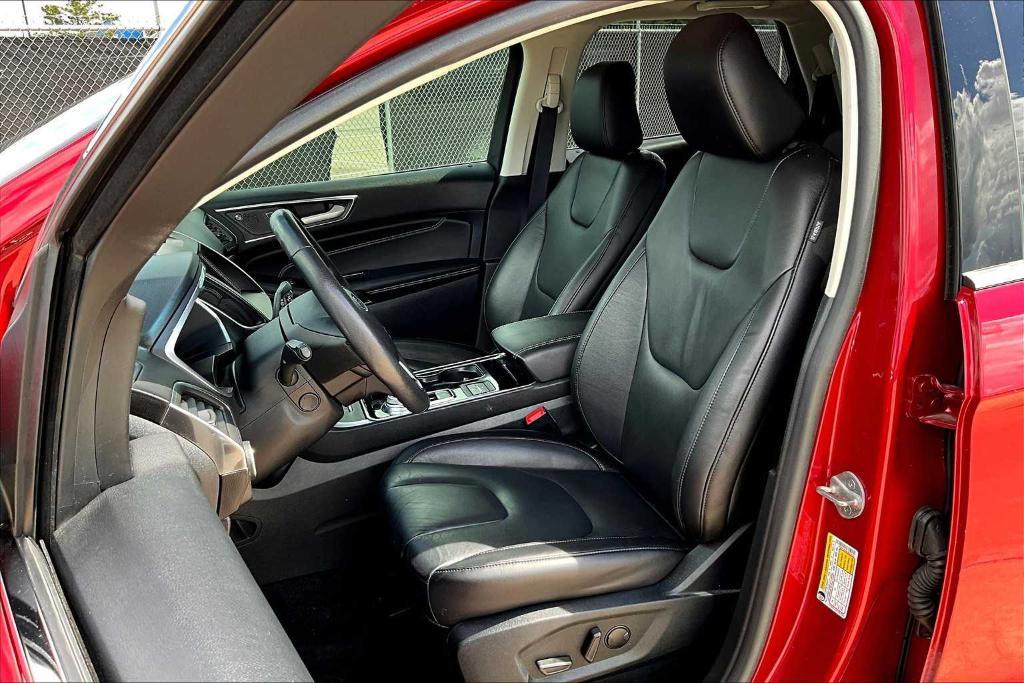 used 2020 Ford Edge car, priced at $21,995