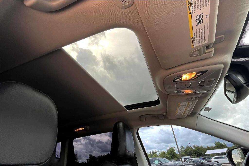 used 2021 Jeep Compass car, priced at $17,995