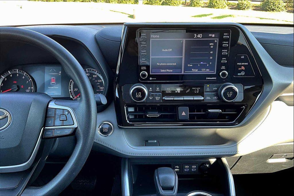 used 2022 Toyota Highlander car, priced at $25,995