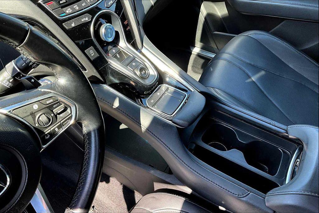 used 2021 Acura RDX car, priced at $23,995