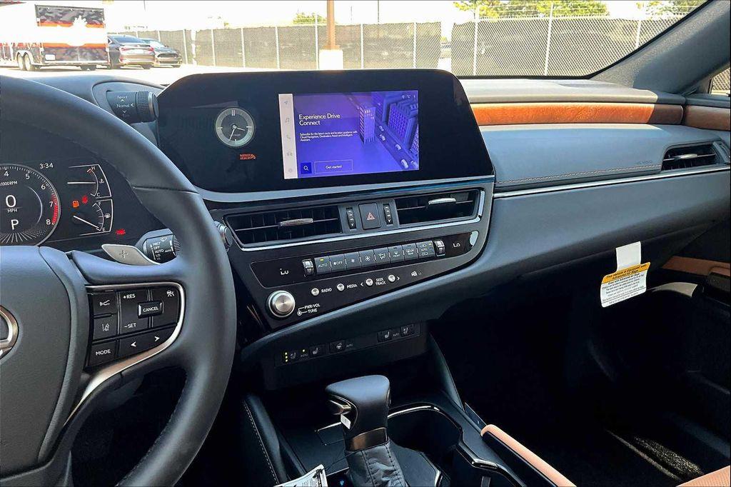 new 2025 Lexus ES 350 car, priced at $49,189