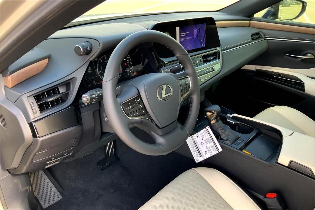 new 2025 Lexus ES 350 car, priced at $48,559