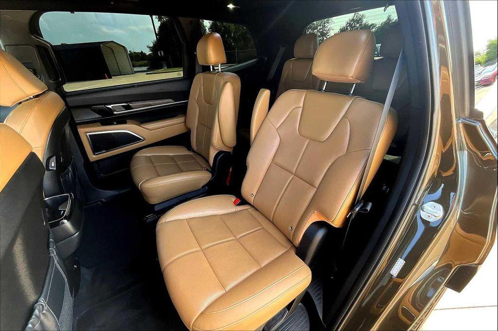 used 2022 Kia Telluride car, priced at $32,495