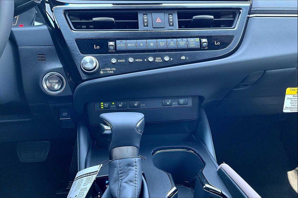 new 2025 Lexus ES 300h car, priced at $52,209