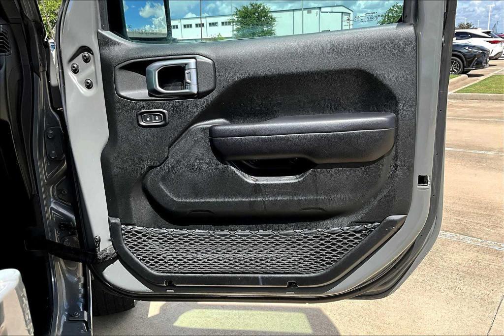 used 2019 Jeep Wrangler Unlimited car, priced at $24,995