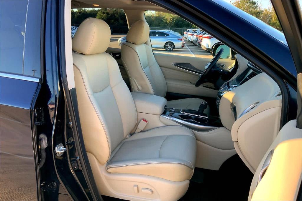 used 2019 INFINITI QX60 car, priced at $18,995