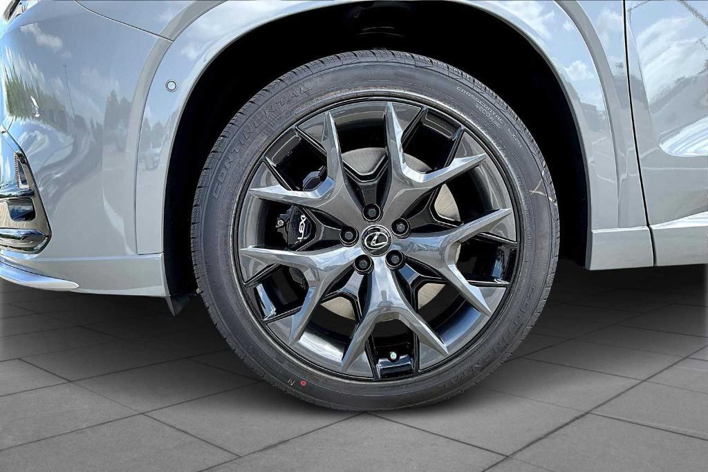 new 2025 Lexus TX 500h car, priced at $74,400