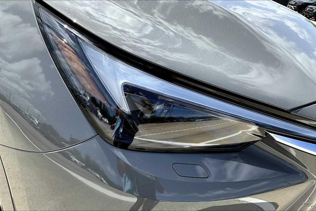 new 2025 Lexus TX 500h car, priced at $74,400