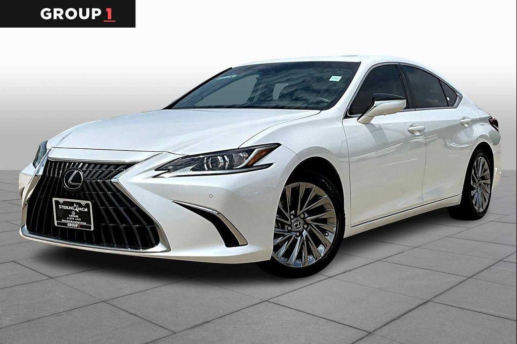 used 2024 Lexus ES 300h car, priced at $46,495