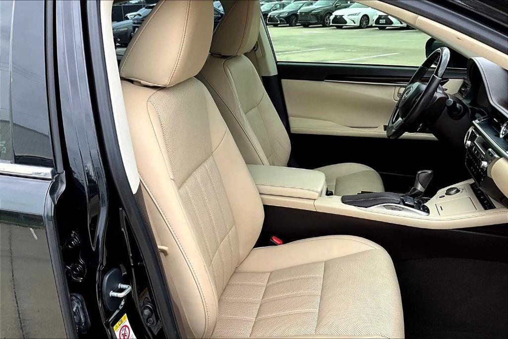 used 2017 Lexus ES 350 car, priced at $20,495