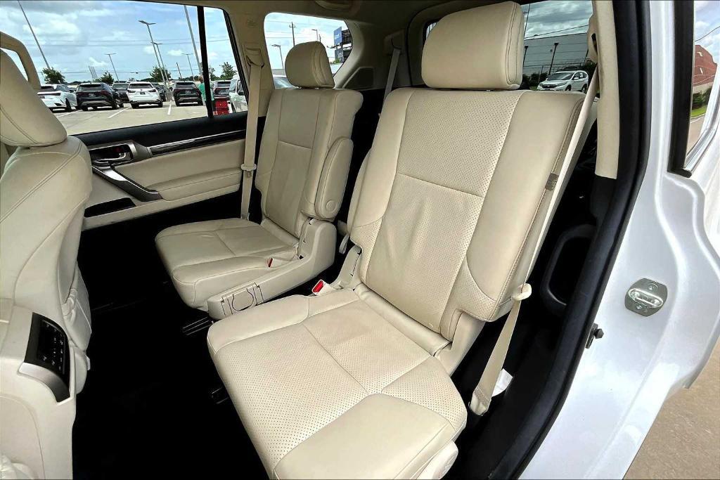 used 2022 Lexus GX 460 car, priced at $52,495