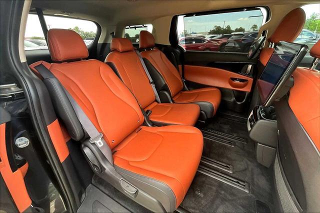 used 2024 Kia Carnival car, priced at $38,995