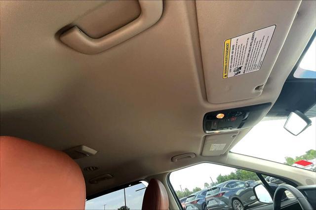 used 2024 Kia Carnival car, priced at $38,995