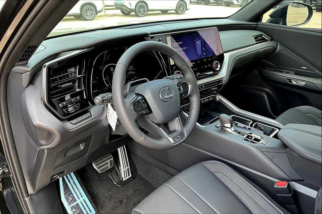 new 2025 Lexus TX 500h car, priced at $79,823