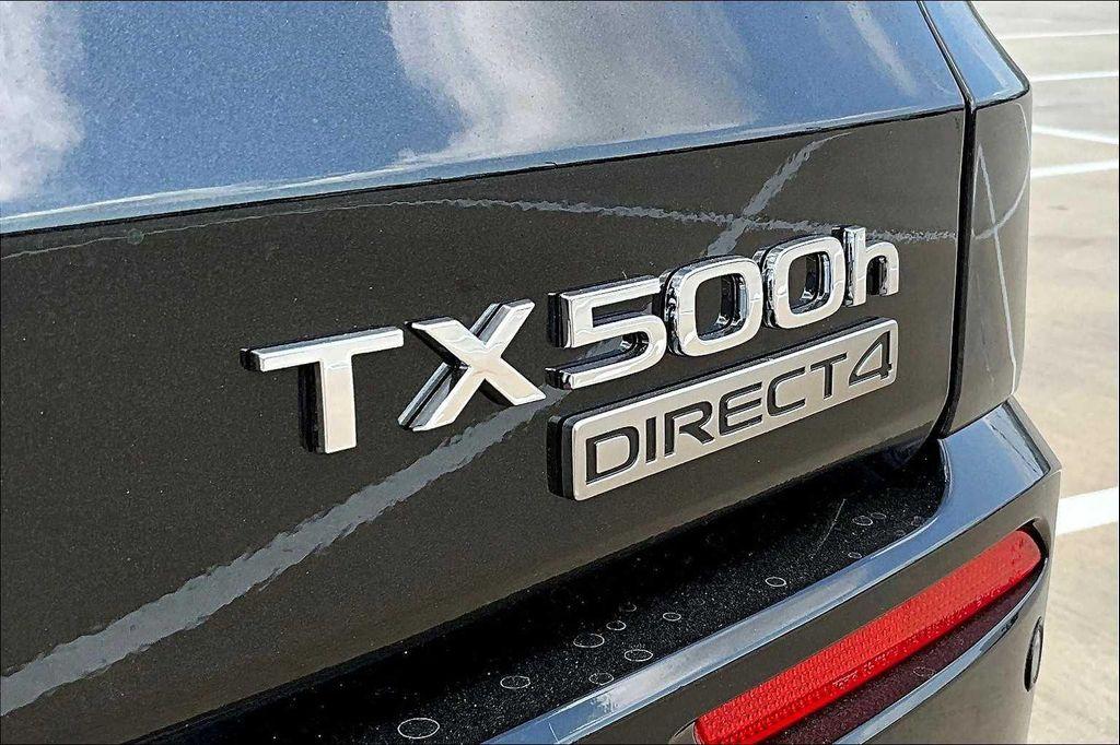 new 2025 Lexus TX 500h car, priced at $79,823