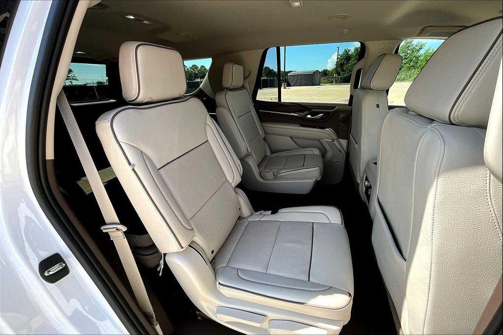 used 2021 GMC Yukon car, priced at $57,495