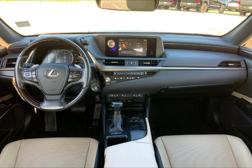 used 2021 Lexus ES 250 car, priced at $30,495