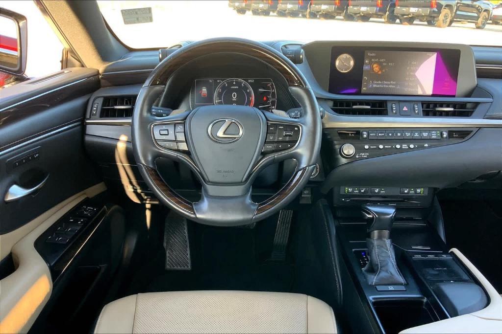 used 2021 Lexus ES 250 car, priced at $30,495