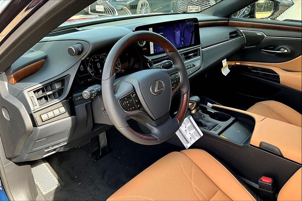 new 2025 Lexus ES 350 car, priced at $57,144