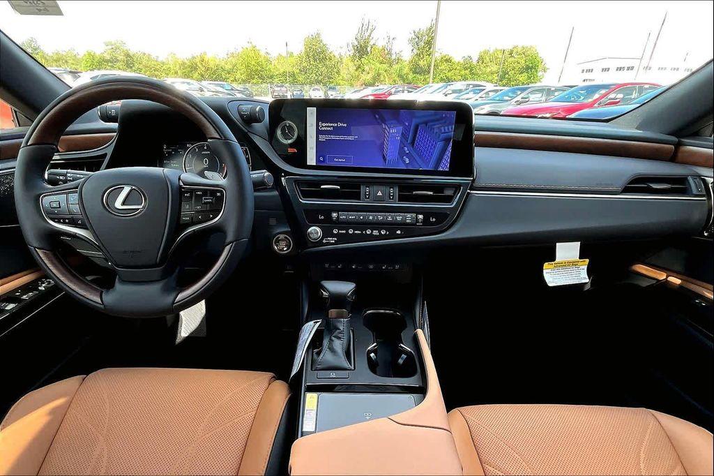 new 2025 Lexus ES 350 car, priced at $57,144