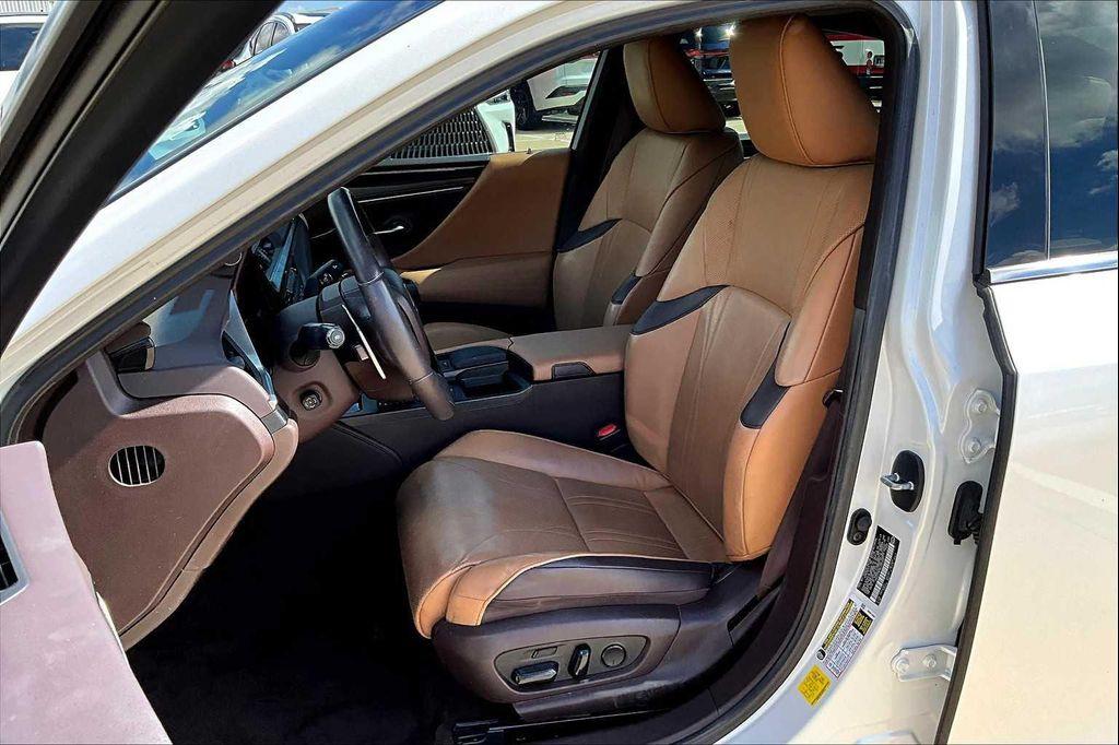 used 2020 Lexus ES 350 car, priced at $31,995