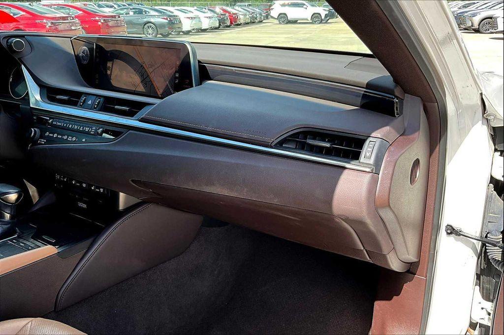 used 2020 Lexus ES 350 car, priced at $31,995