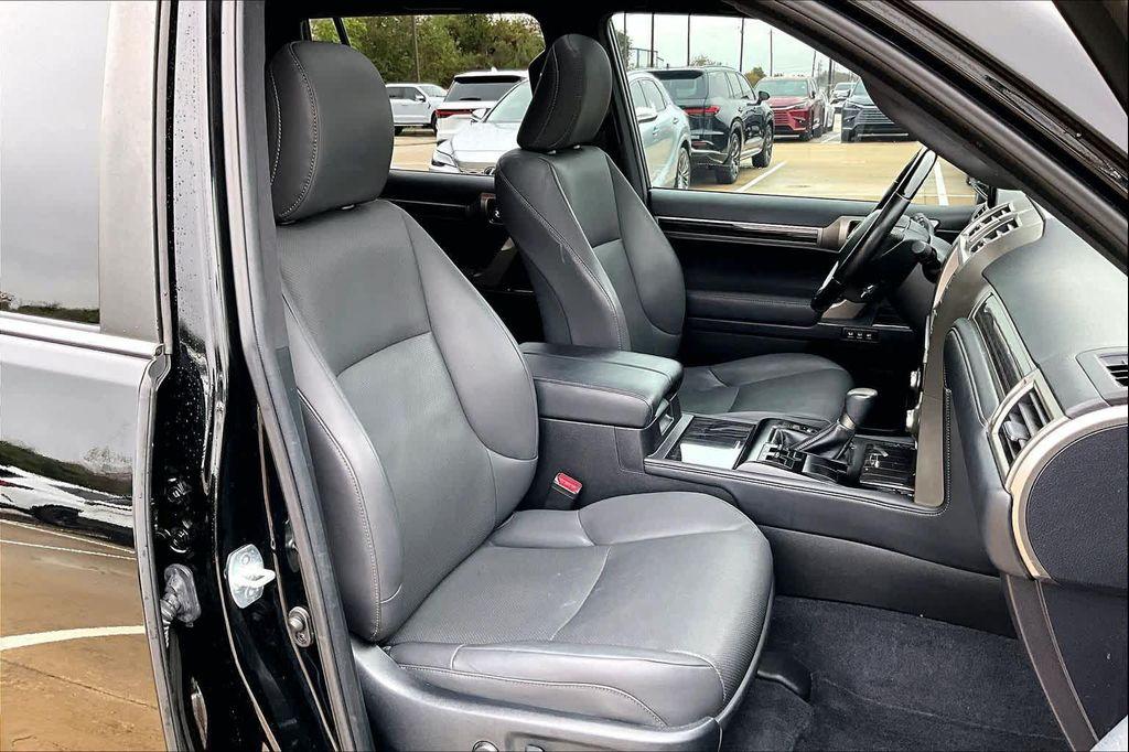 used 2020 Lexus GX 460 car, priced at $40,495