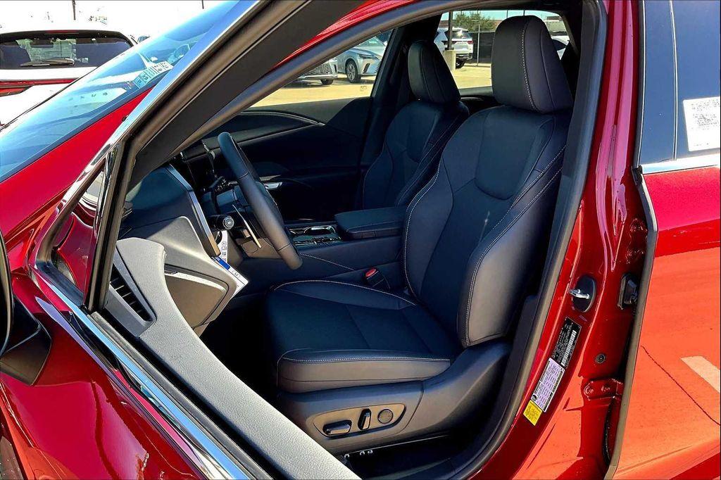 new 2025 Lexus RX 350 car, priced at $62,704