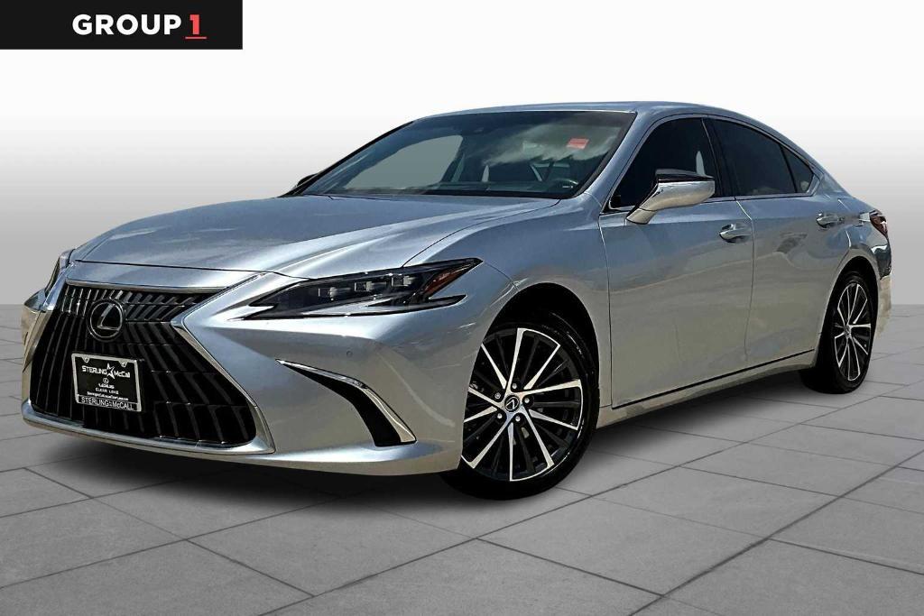 used 2024 Lexus ES 300h car, priced at $42,495