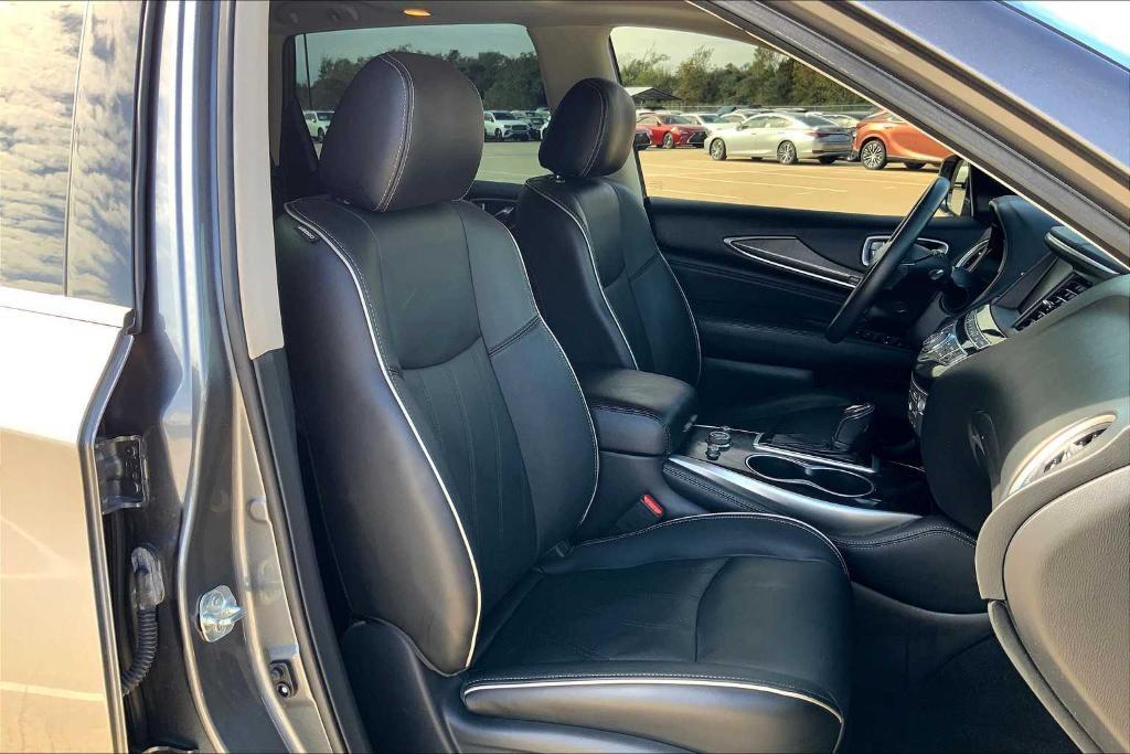 used 2018 INFINITI QX60 car, priced at $15,895