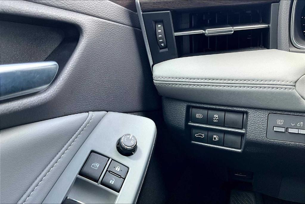 used 2022 Toyota Avalon car, priced at $28,395