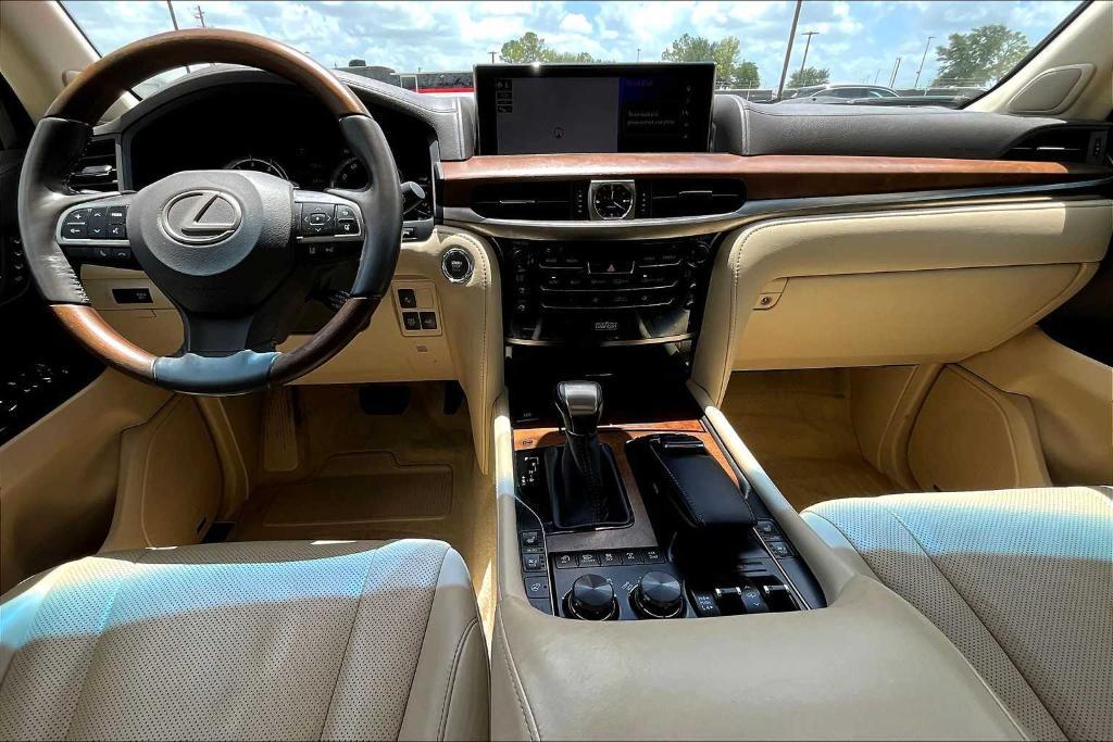 used 2016 Lexus LX 570 car, priced at $45,995