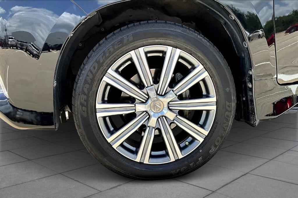used 2016 Lexus LX 570 car, priced at $45,995