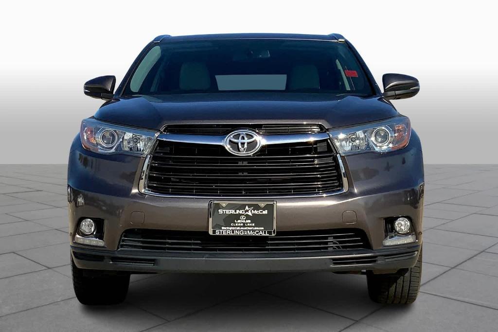 used 2015 Toyota Highlander car, priced at $20,382