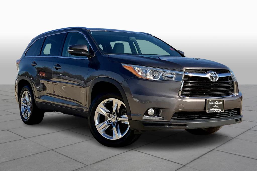 used 2015 Toyota Highlander car, priced at $20,382