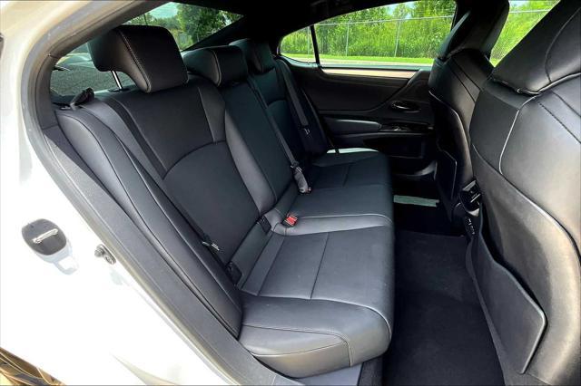 used 2024 Lexus ES 350 car, priced at $44,495
