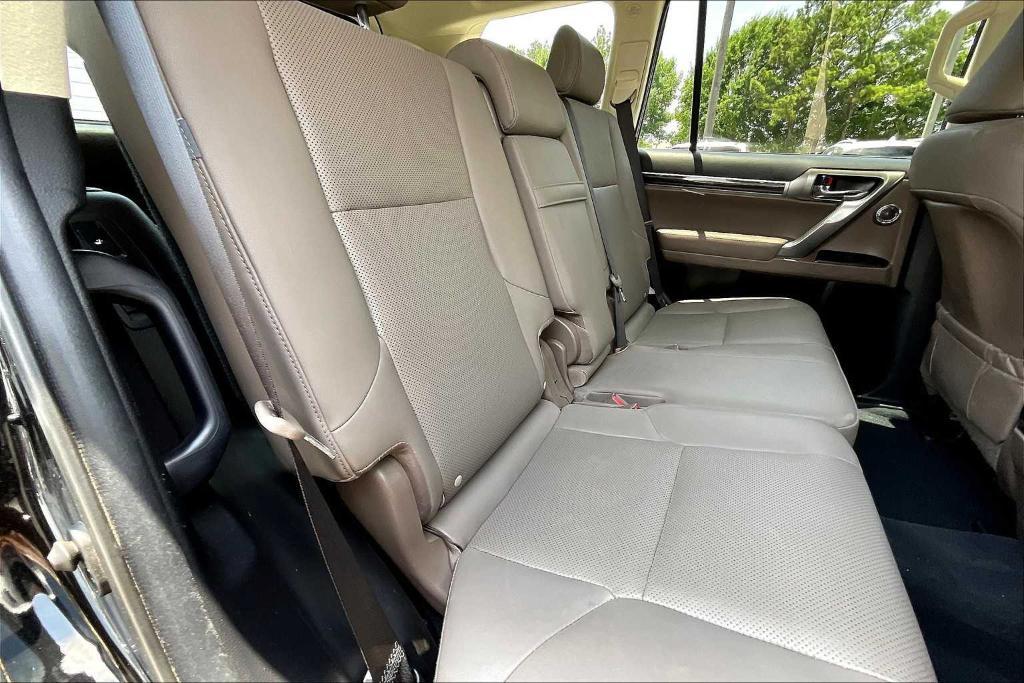 used 2023 Lexus GX 460 car, priced at $59,995