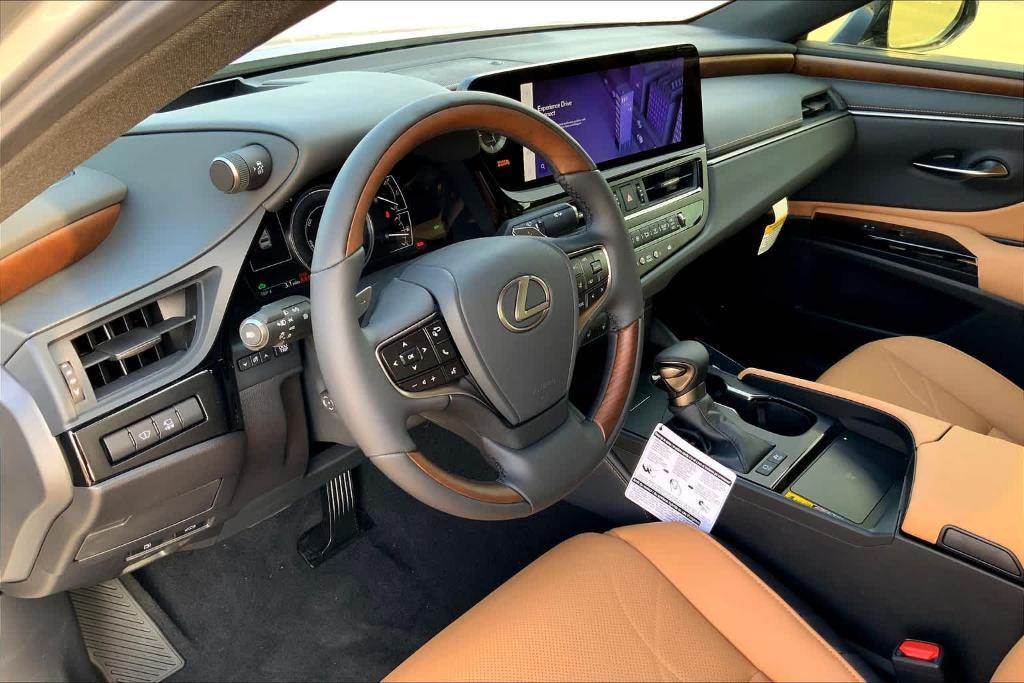 new 2025 Lexus ES 300h car, priced at $55,804