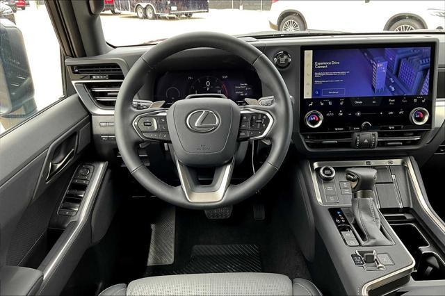 used 2025 Lexus GX 550 car, priced at $93,995