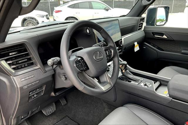 used 2025 Lexus GX 550 car, priced at $93,995